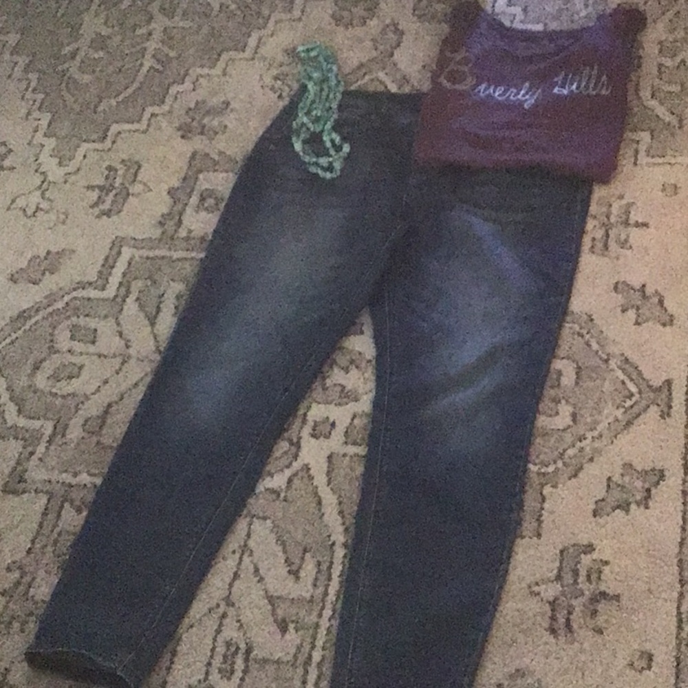 Royalty Jeans   Size 14